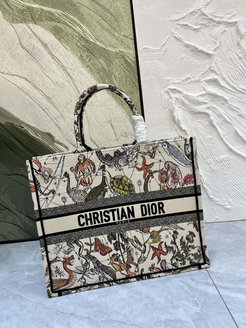 Christian Dior Shopping Bags